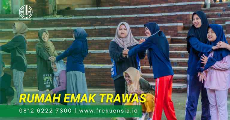 rumah emak trawas 3